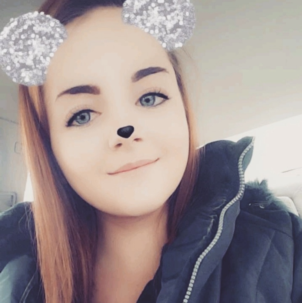 Meet your Posher, Alyssa